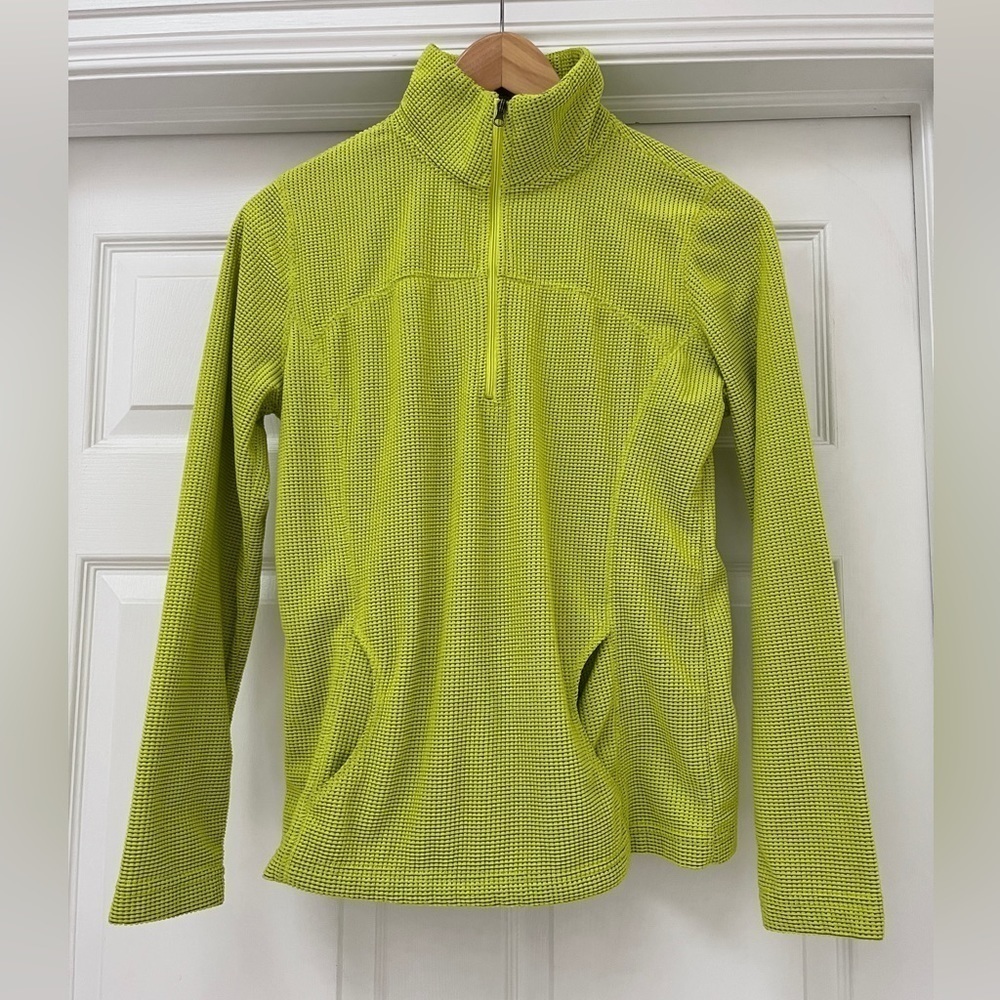 Tek Gear ladies athletic pullover size ladies  small